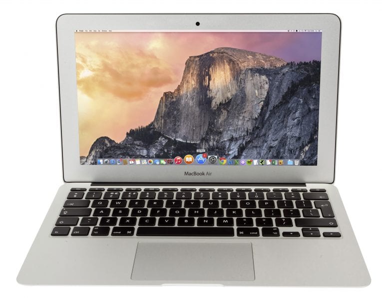 how to pair remote control for macbook air powerpoint